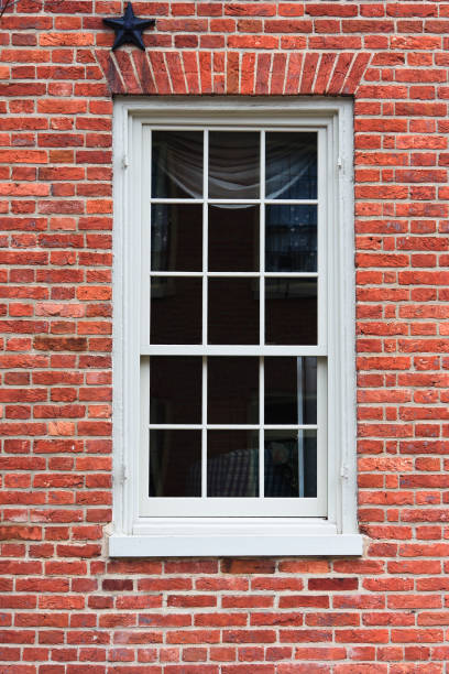 window replacement and door installation team at Ririe ID