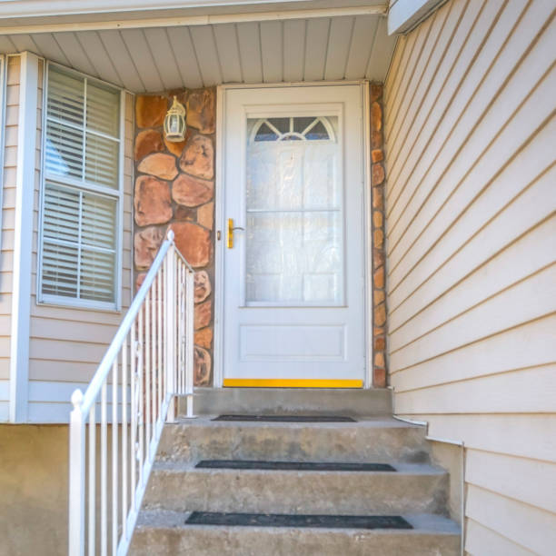 Top-Quality Storm Door Installation Roberts ID