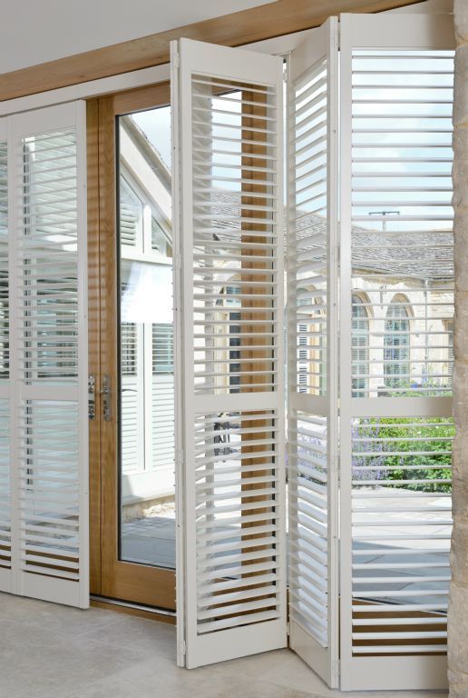 modern bi-fold patio door installation in saint anthony id