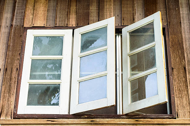 Triple-pane insulated windows Ashton ID